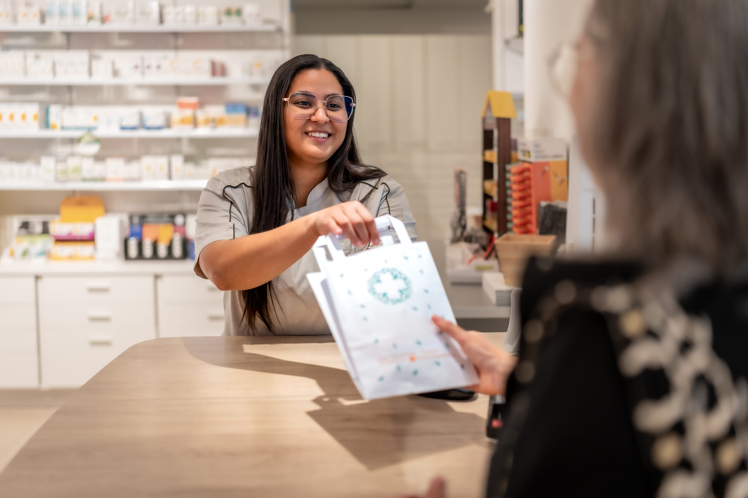 entrenar al equipo de la farmacia